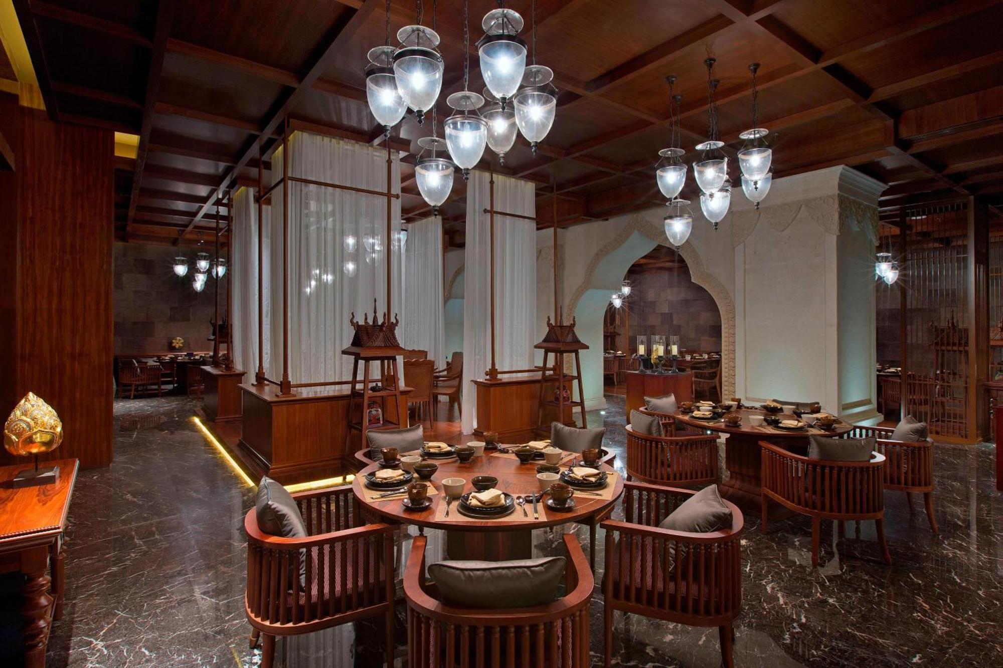 ג'ינגהונג Sheraton Grand Xishuangbanna Hotel מראה חיצוני תמונה